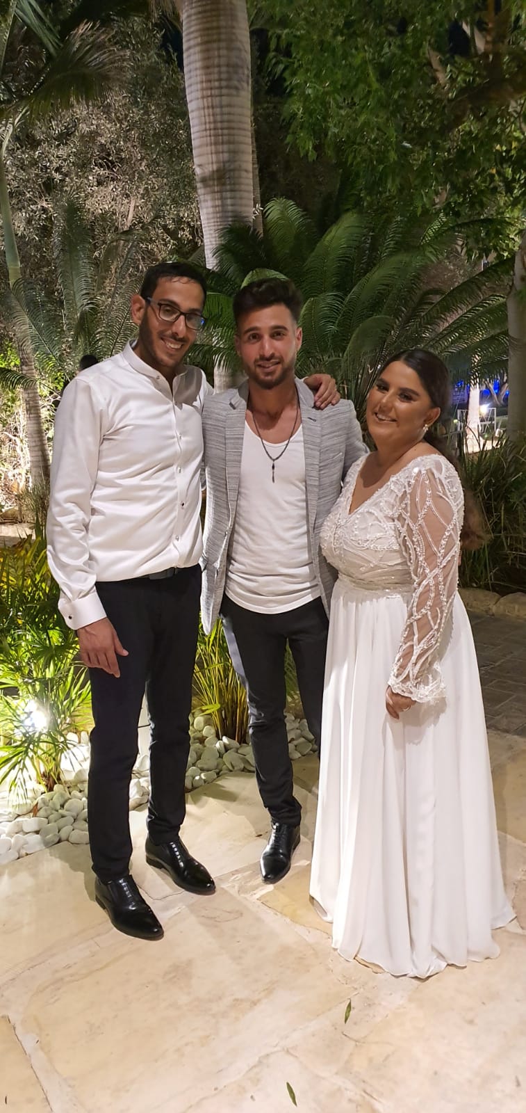Michael center with the happy couple 1
