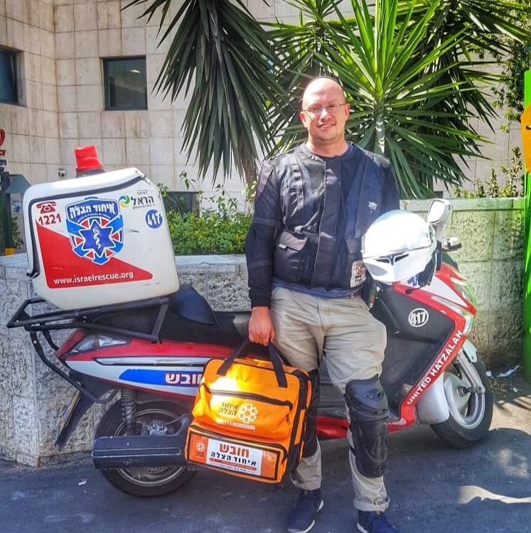 Raphael and his ambucycle 3