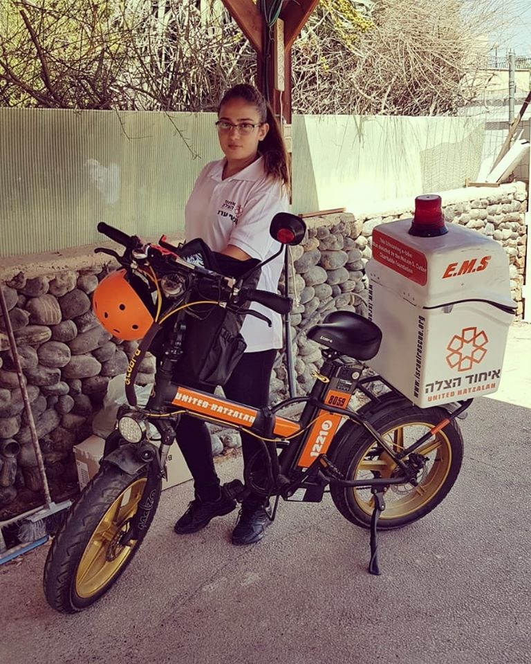 Shir and her e bike 1