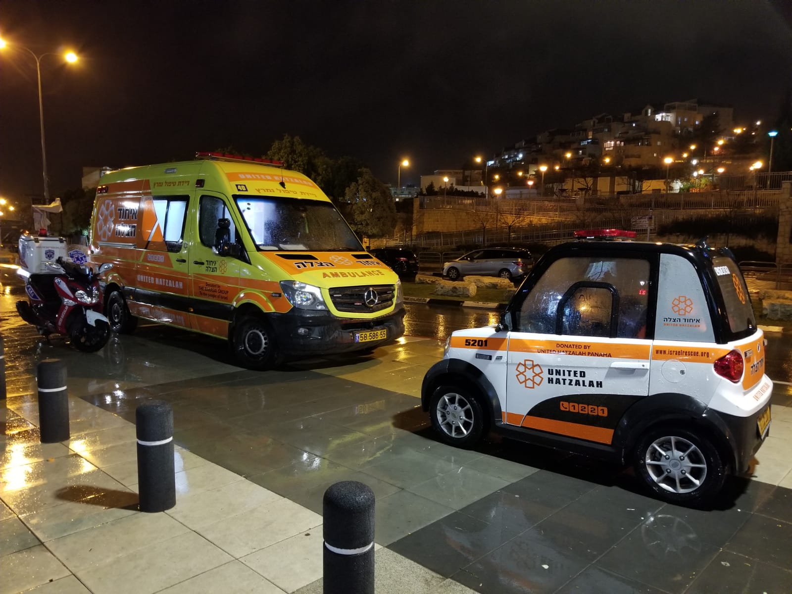 UH ambulance and other vehicles responding to an emergency illustration