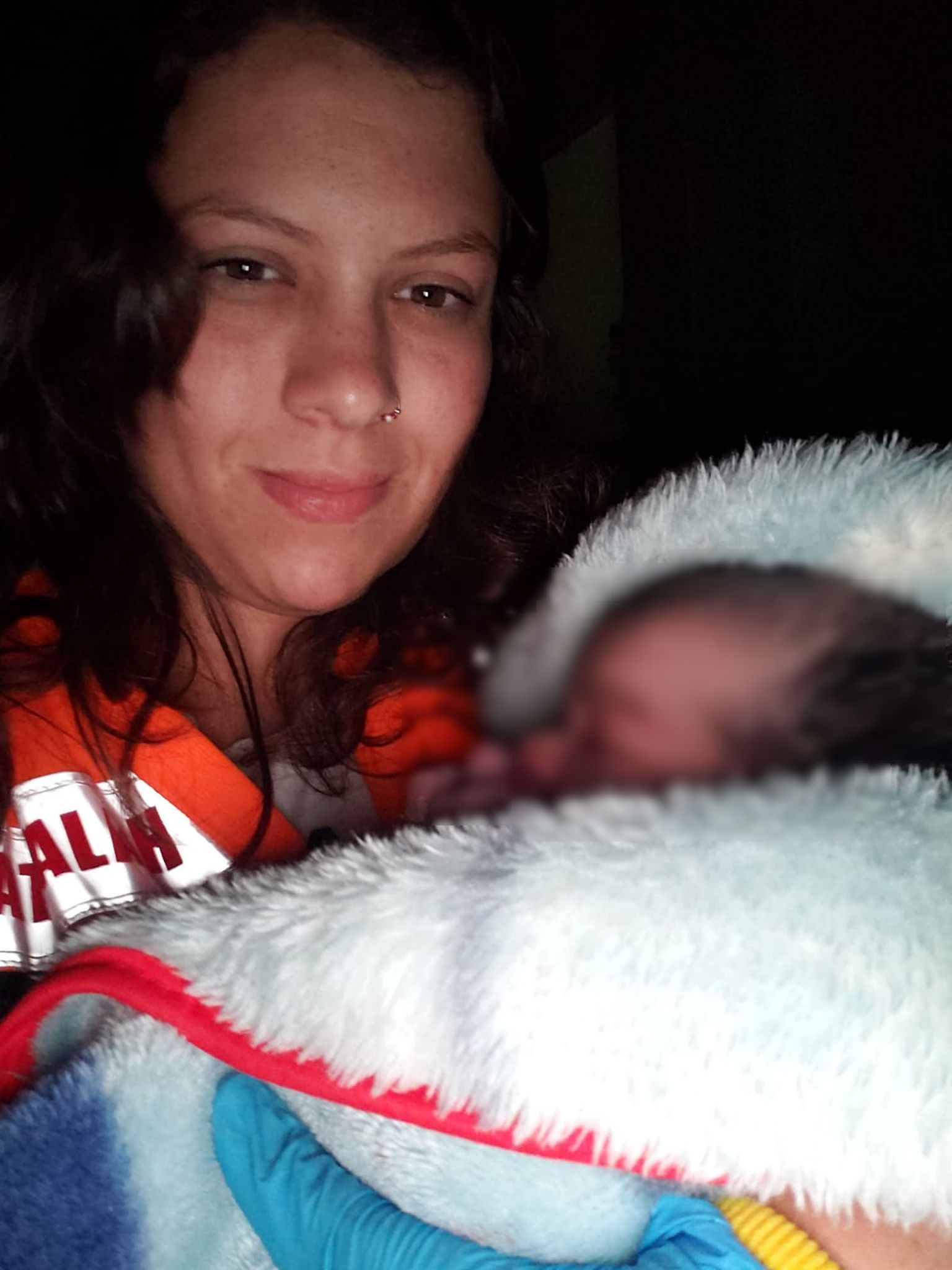 avigail and the baby.v1 censored