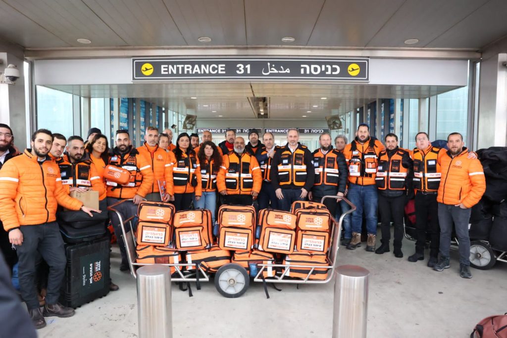 United Hatzalah mission members and leadership at Ben Gurion airport just before flight departure on Tuesday 1024x683 1