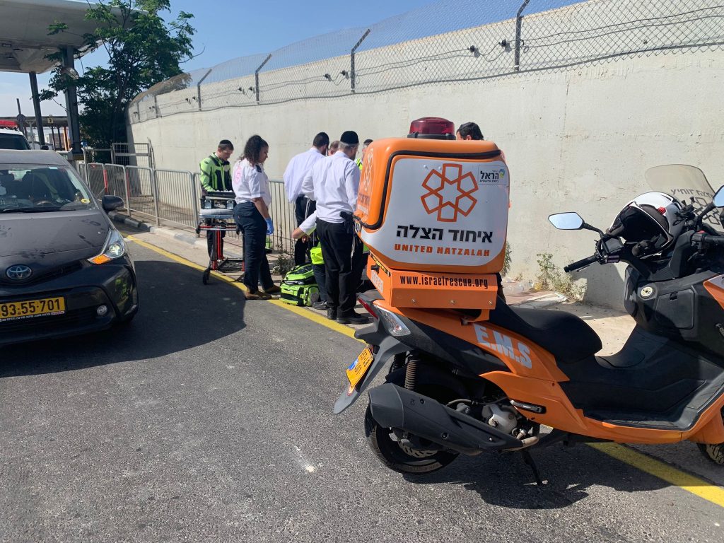 The scene of the incident at the Hashmonaim Crossing 1024x768 1