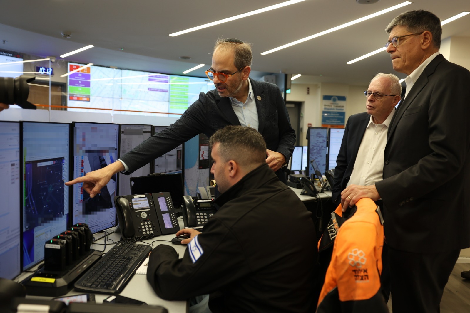 The tour culminated with a visit to United Hatzalahs state of the art Dispatch Center 1